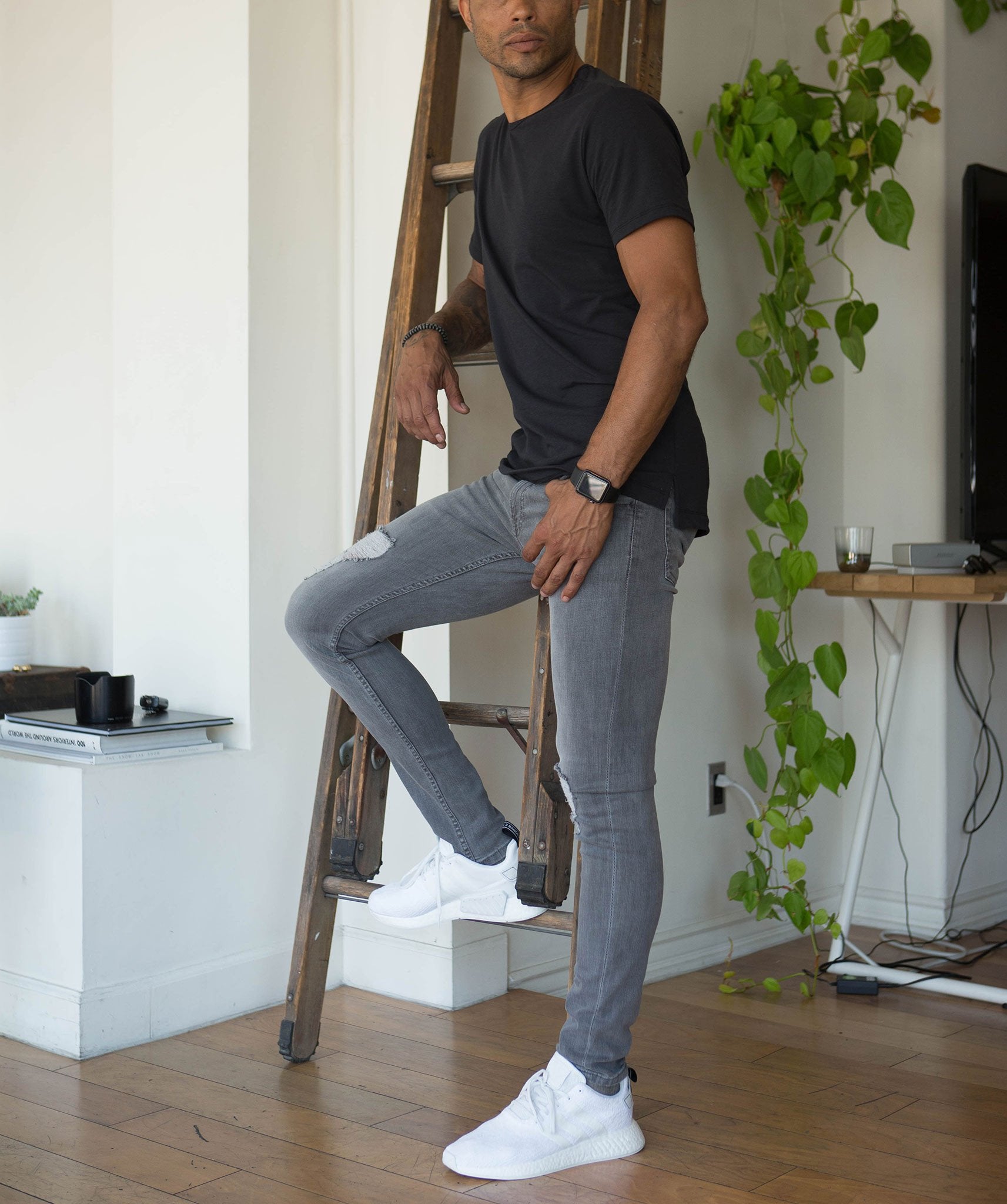 Black Crew Split-Hem