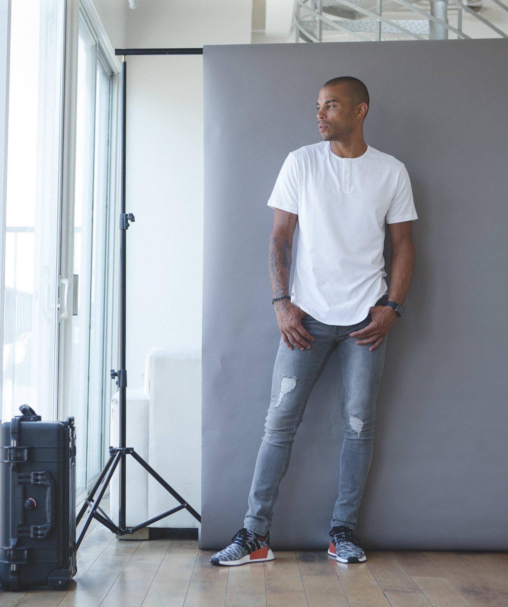 White S/S Henley Elongated